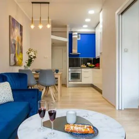 Regina, Boutique 1-bedroom By The Market Square Daire *